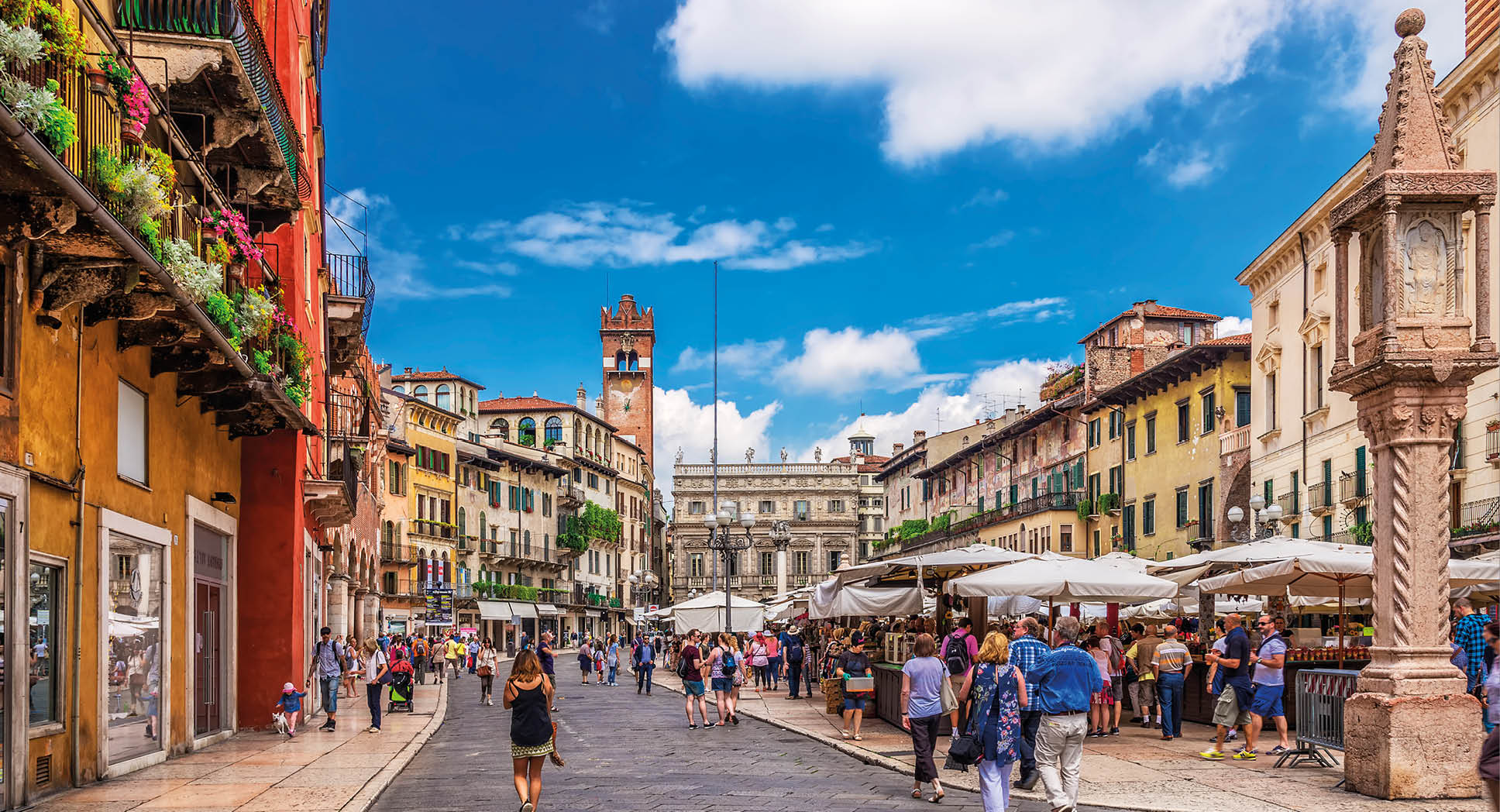 Piazza delle Erbe, Verona