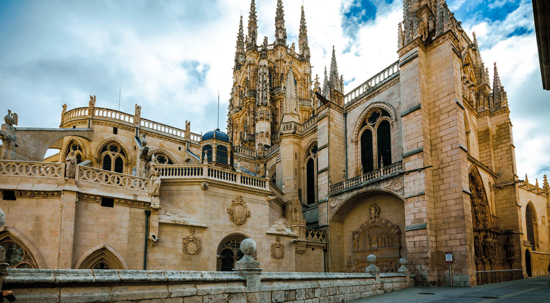 Gothic-style Roman Catholic cathedral in Burgos, Spain. It is famous for its vast size and unique architecture. Its construction began in 1221 and finished in 1567. The cathedral was declared a World Heritage Site by UNESCO in 1984. It is the only Spanish cathedral that has this distinction independently.