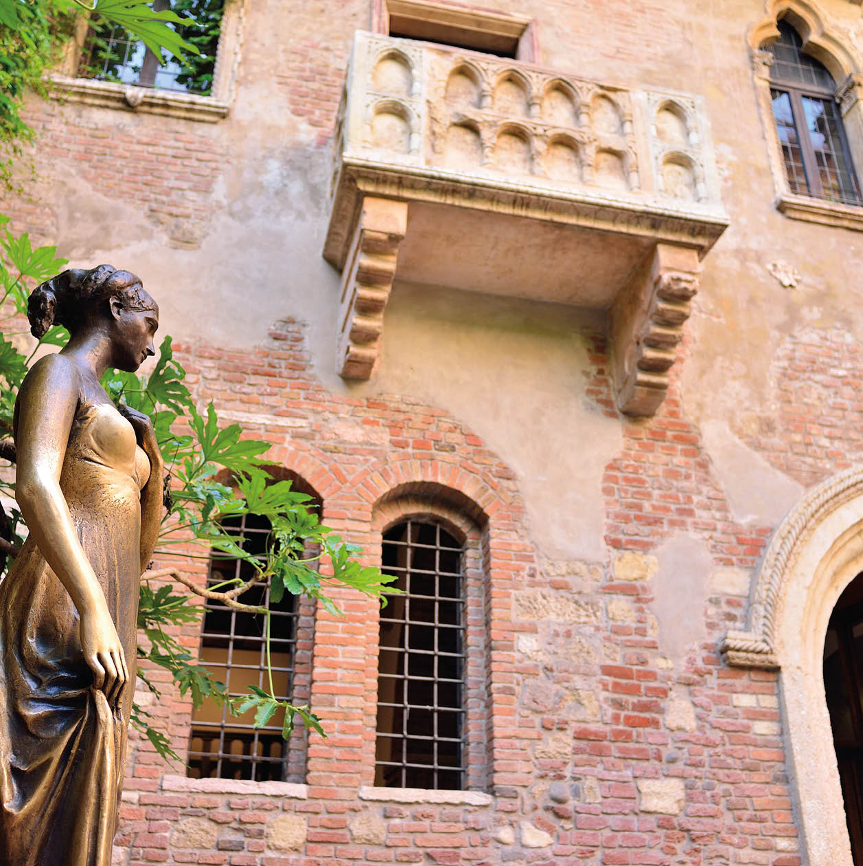 Patio and balcony of Romeo and Juliet house, Verona, Italy