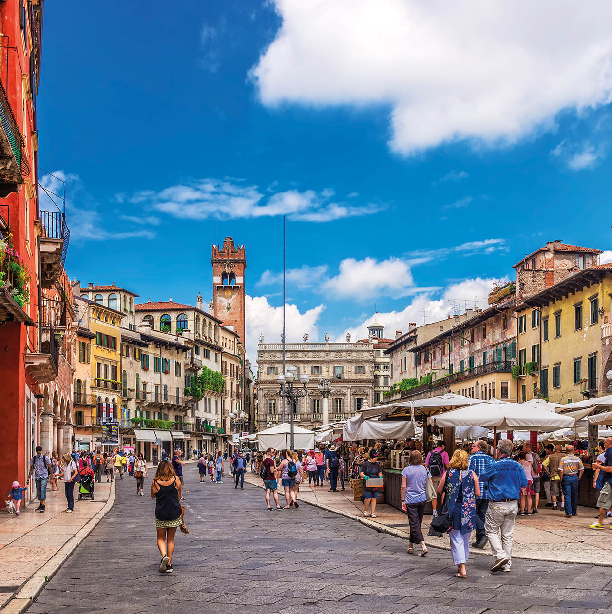 Piazza delle Erbe, Verona