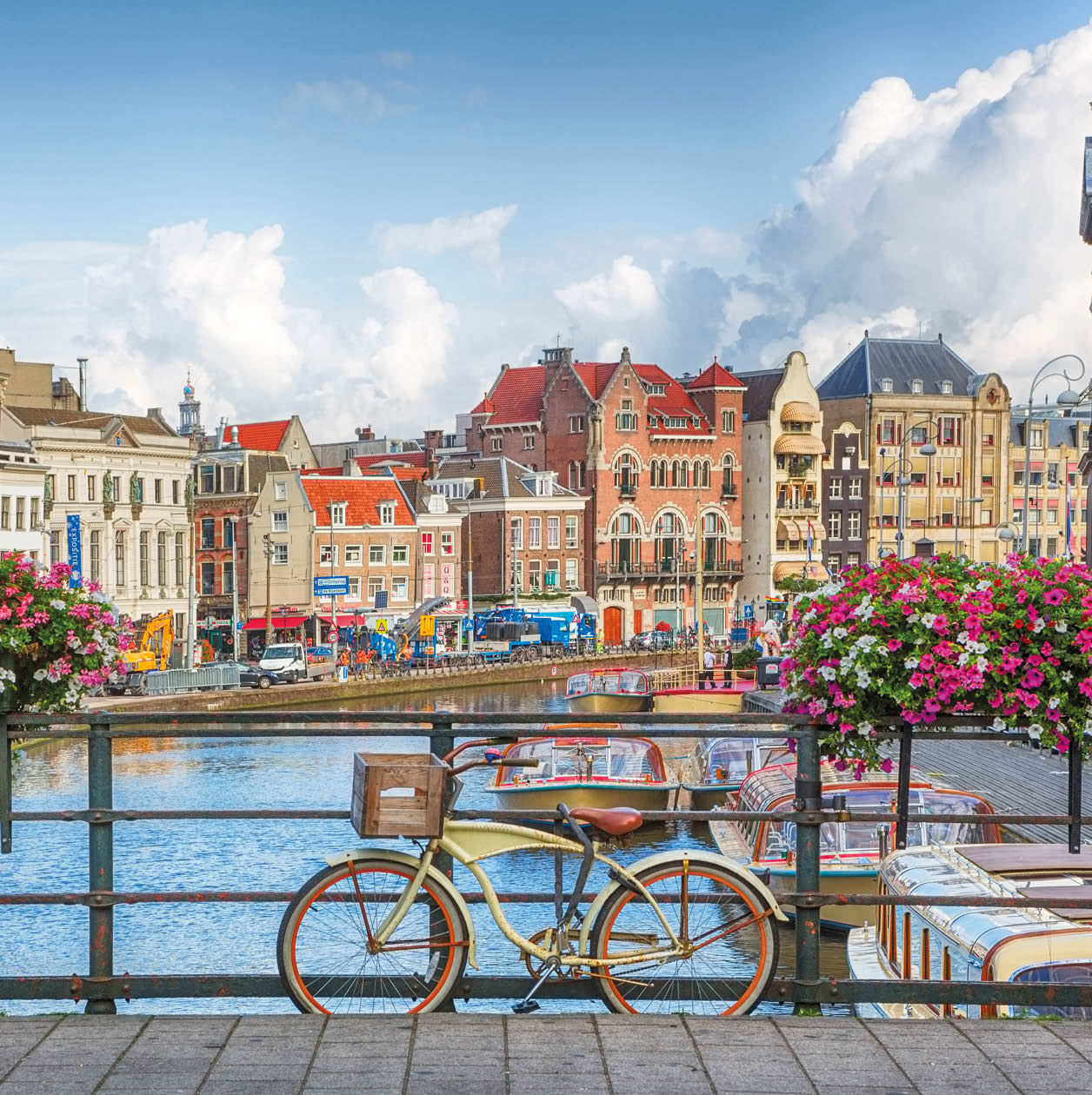 Amsterdam, capital of the Netherlands, has more than one hundred kilometres of canals, about 90 islands and 1,500 bridges.