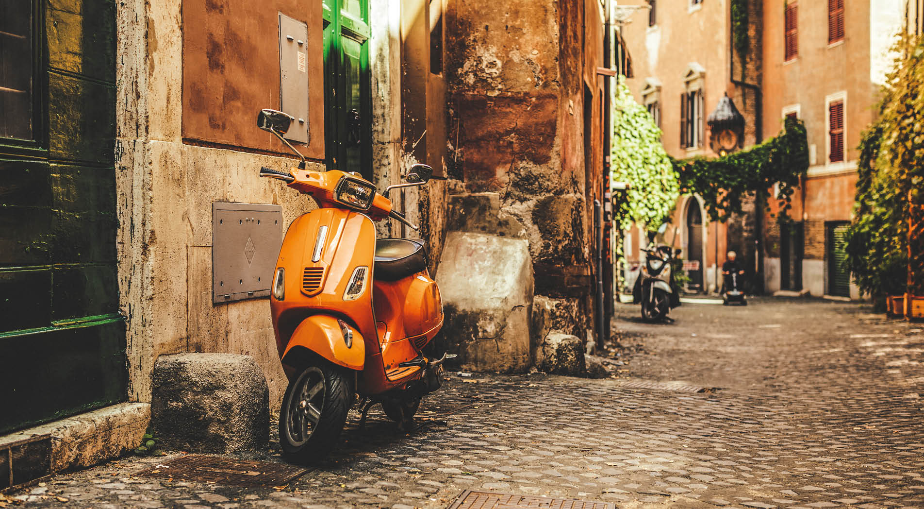 Street view in Trastevere, Rome's favorite neighborhood