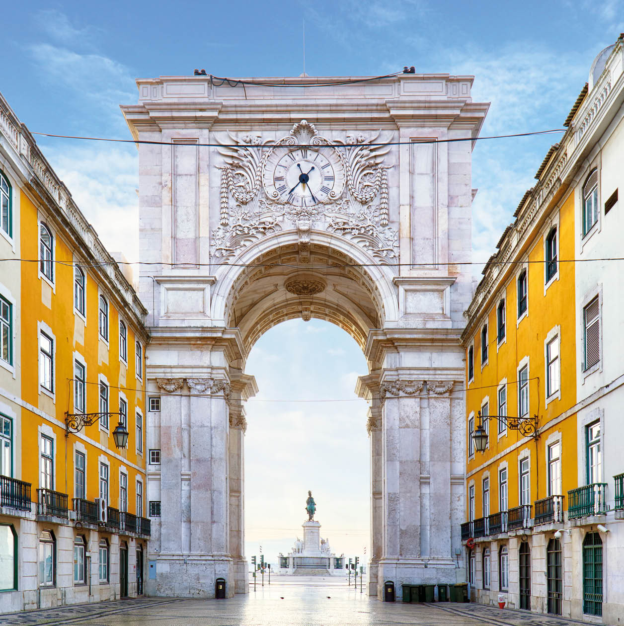Famous arch at the Praca do Comercio, Lisbon, Portugal