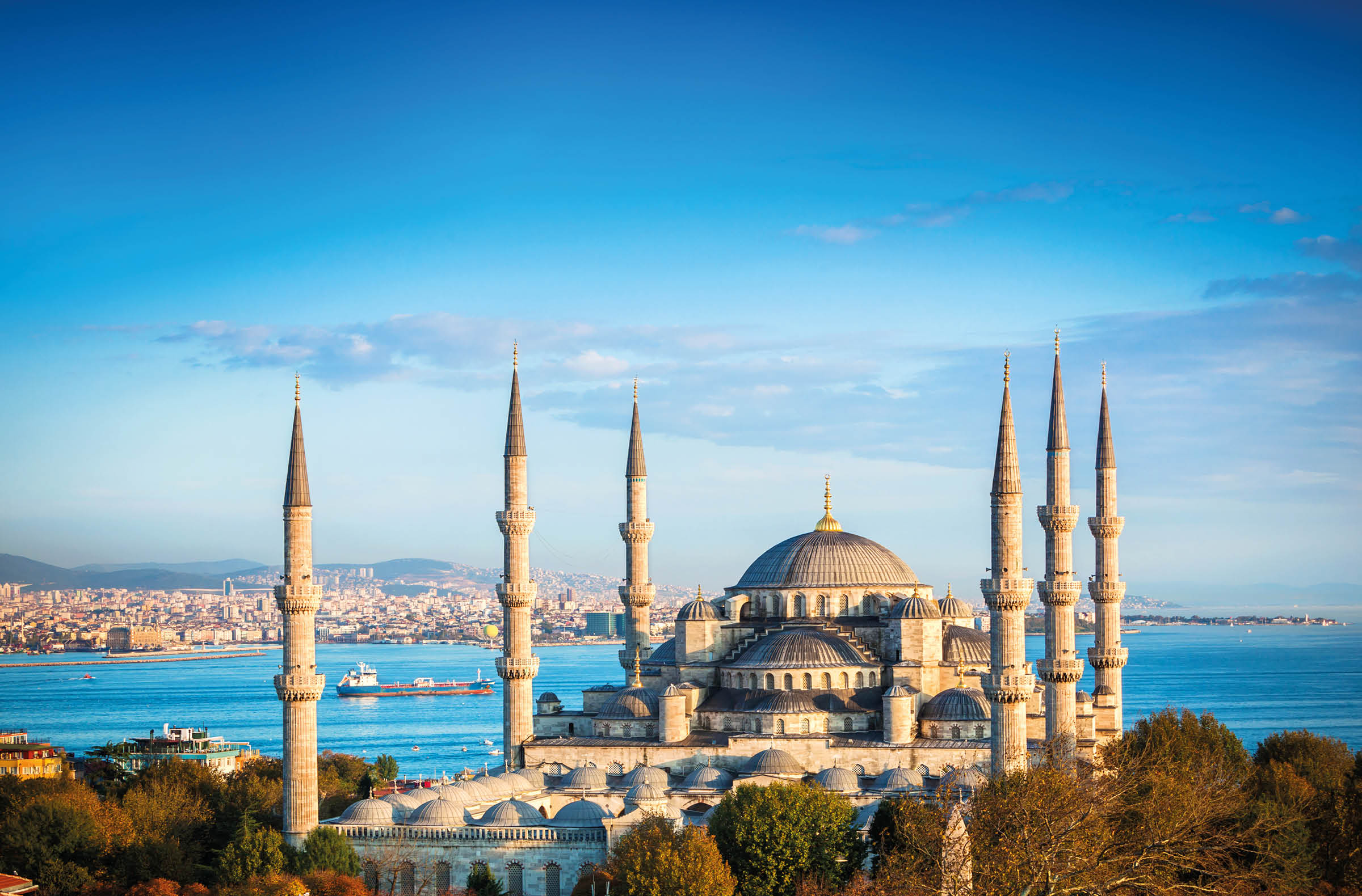 Blue Mosque in Istanbul, Turkey 